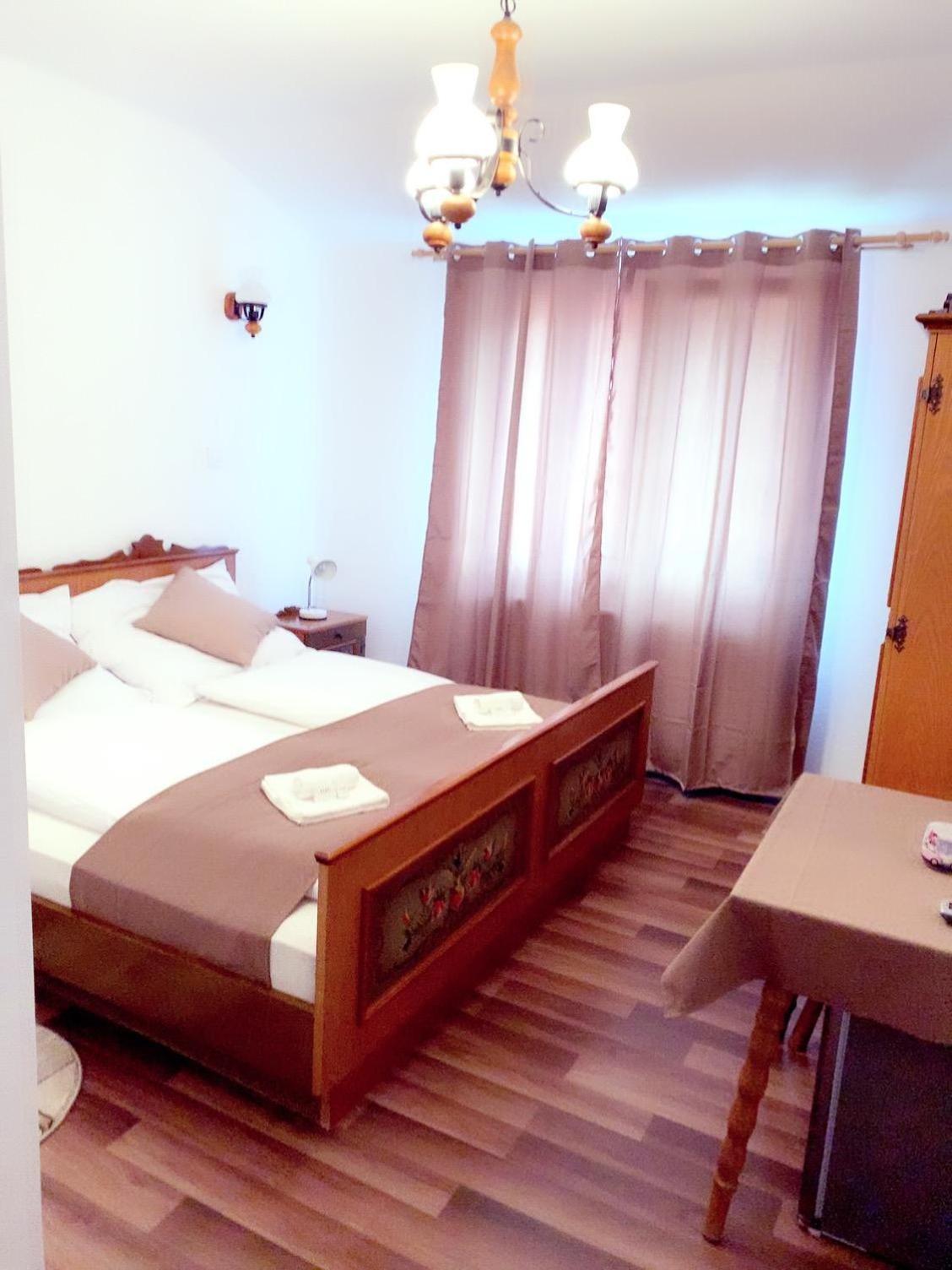 Gasthaus Casa Kugler Anina Extérieur photo